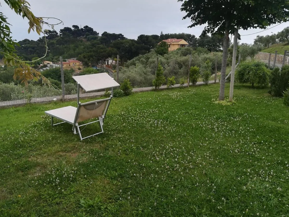 La Casa Di Lele Villa Costarainera Italy