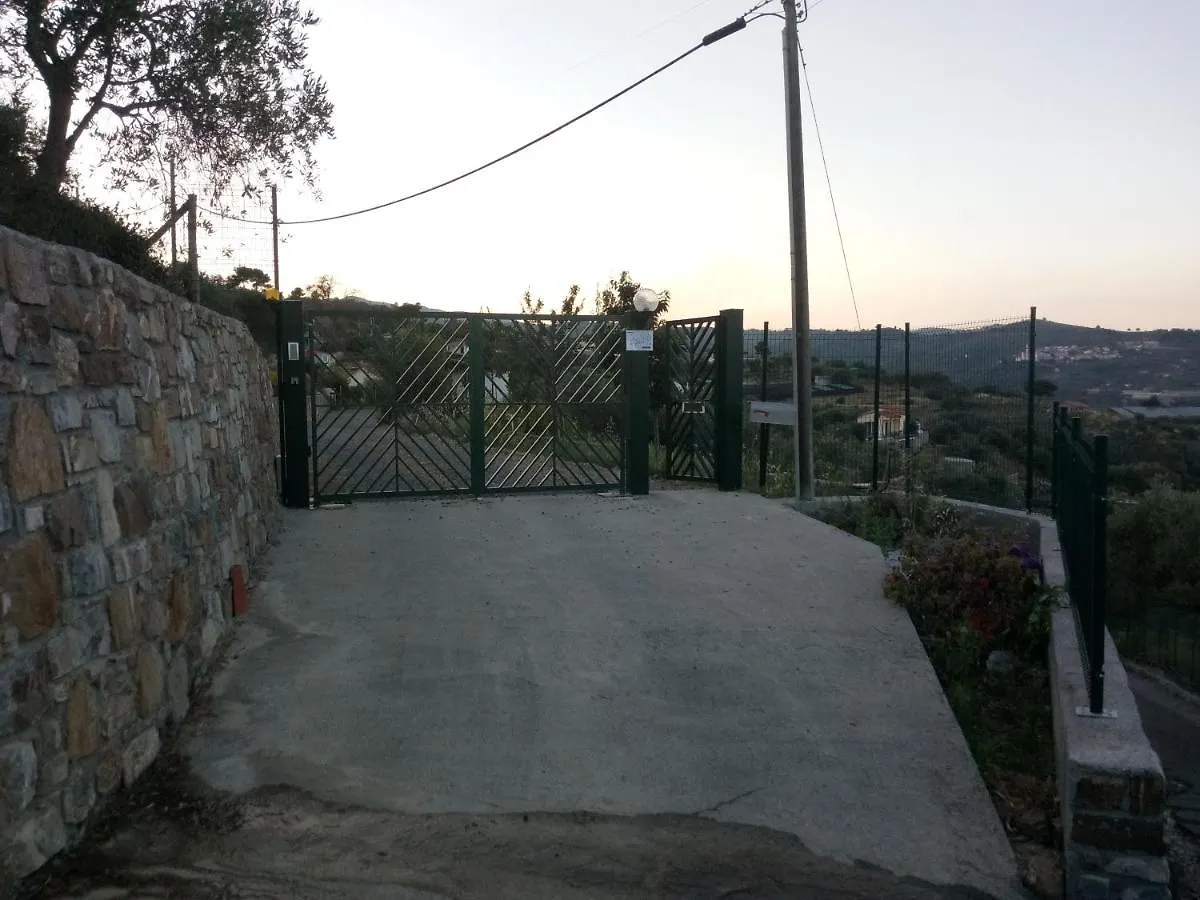 La Casa Di Lele Villa Costarainera 0*,  Italy