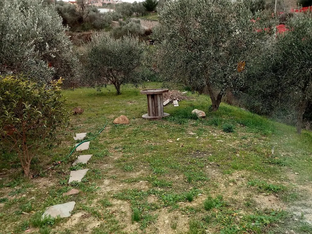 La Casa Di Lele Villa Costarainera 0*,  Italy